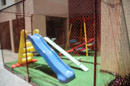 Apartamento à venda com 68m², 2 quartos e 1 vagaÁrea Comum - Playground