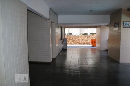 Apartamento à venda com 68m², 2 quartos e 1 vagaÁrea comum
