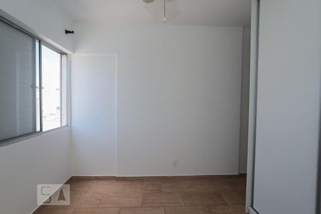 Apartamento à venda com 35m², 1 quarto e 1 vagaQuarto
