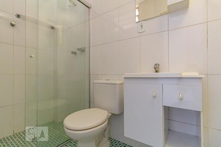 Banheiro de kitnet/studio para alugar com 1 quarto, 30m² em Vila Buarque, São Paulo