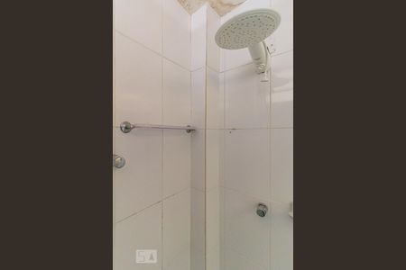 Banheiro de kitnet/studio para alugar com 1 quarto, 30m² em Vila Buarque, São Paulo