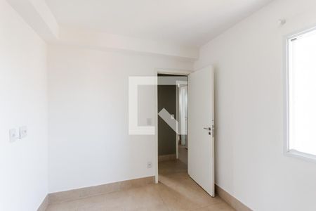 Apartamento à venda com 72m², 3 quartos e 2 vagasQuarto 2