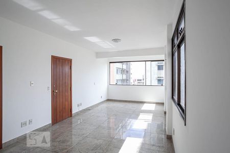 Sala de Apartamento com 3 quartos, 98m² Sion