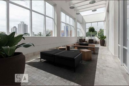 Apartamento à venda com 65m², 2 quartos e 1 vagaÁrea comum