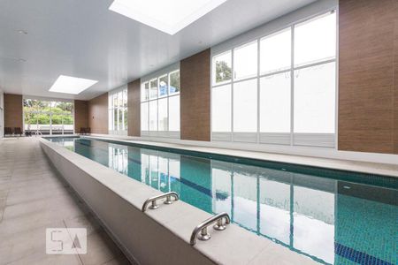 Apartamento à venda com 65m², 2 quartos e 1 vagaÁrea comum - Piscina