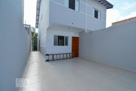 Casa à venda com 125m², 3 quartos e 3 vagas Casa à venda com 125m², 3 quartos e 3 vagasQuintal