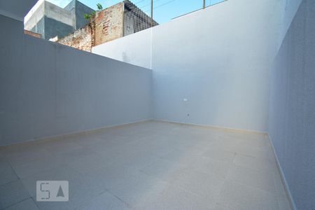 Casa à venda com 125m², 3 quartos e 3 vagas Casa à venda com 125m², 3 quartos e 3 vagasQuintal
