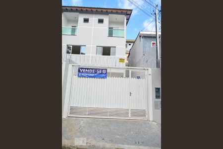 Fachada de casa à venda com 3 quartos, 125m² em Gopoúva, Guarulhos
