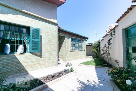 Casa à venda com 290m², 3 quartos e 6 vagasQuintal