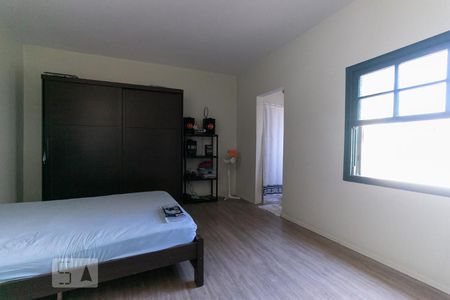 Casa à venda com 290m², 3 quartos e 6 vagasQuarto 3 - Suíte