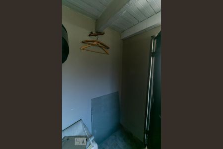 Casa à venda com 290m², 3 quartos e 6 vagasQuarto de Serviço