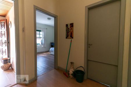 Hall de casa à venda com 3 quartos, 290m² em Vila Fachini, São Paulo