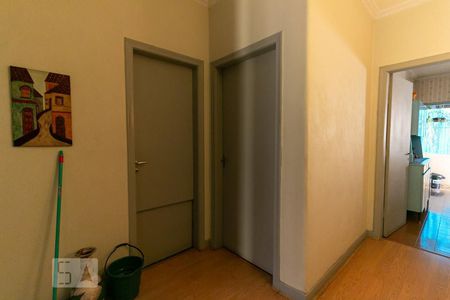 Hall de casa à venda com 3 quartos, 290m² em Vila Fachini, São Paulo