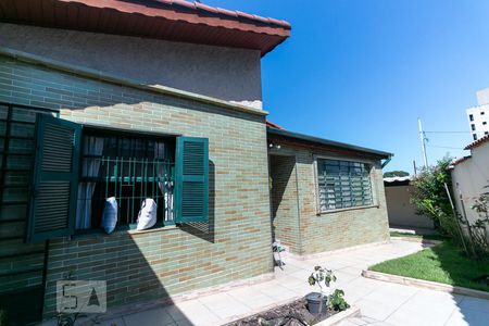 Casa à venda com 290m², 3 quartos e 6 vagasFachada