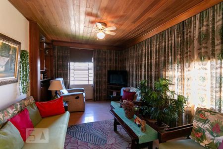 Sala de casa à venda com 3 quartos, 290m² em Vila Fachini, São Paulo