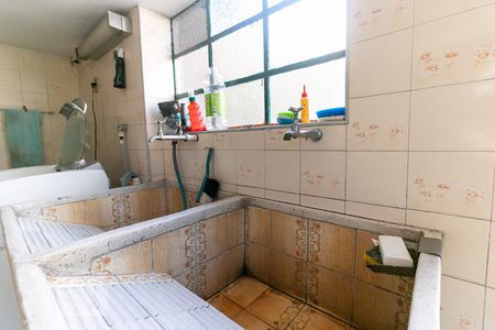 Casa à venda com 290m², 3 quartos e 6 vagasArea de Serviço