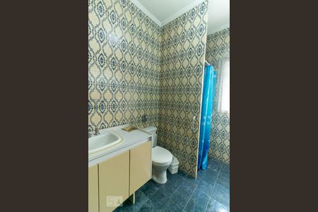 Casa à venda com 290m², 3 quartos e 6 vagasBanheiro 1