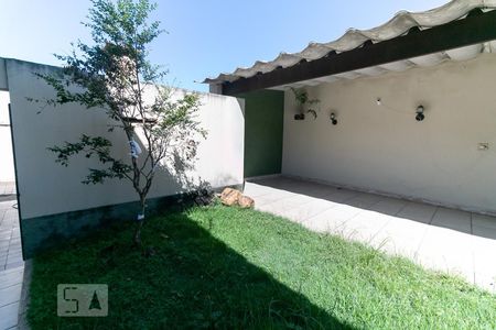 Casa à venda com 290m², 3 quartos e 6 vagasJardim