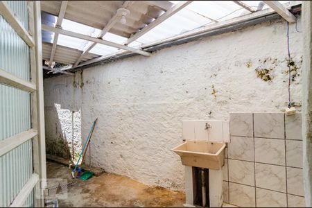 Casa para alugar com 40m², 1 quarto e sem vaga Casa para alugar com 40m², 1 quarto e sem vagaLavanderia