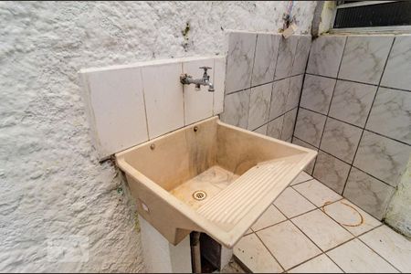 Casa para alugar com 40m², 1 quarto e sem vaga Casa para alugar com 40m², 1 quarto e sem vagaLavanderia