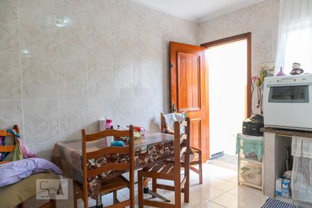 Casa para alugar com 115m², 3 quartos e 2 vagasCozinha