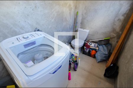 Casa à venda com 250m², 4 quartos e 2 vagasÁrea de Serviço 