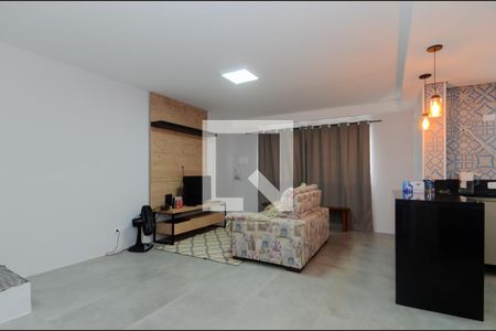 Sala de casa para alugar com 4 quartos, 250m² em Vila Rosália, Guarulhos