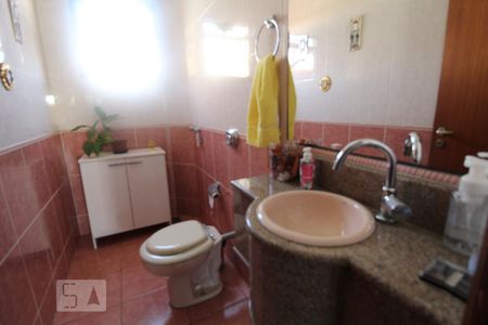 Lavabo de casa à venda com 3 quartos, 300m² em Estância Velha, Canoas