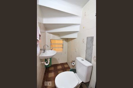 Lavabo Sala  de casa à venda com 2 quartos, 196m² em Jardim Andrea Demarchi, São Bernardo do Campo