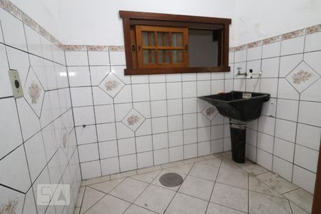 Área de Serviço de casa à venda com 3 quartos, 150m² em Farrapos, Porto Alegre