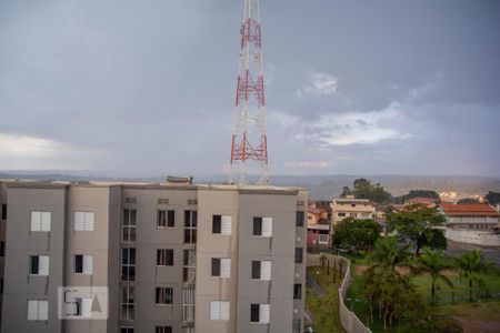 Vista Quarto 1 de apartamento para alugar com 2 quartos, 44m² em Jardim São Gabriel, Campinas