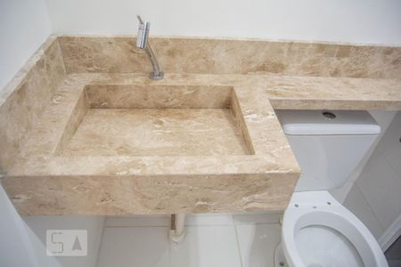 Apartamento para alugar com 44m², 2 quartos e 1 vaga Apartamento para alugar com 44m², 2 quartos e 1 vagaBanheiro