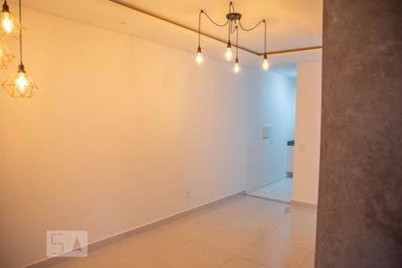 Sala de apartamento para alugar com 2 quartos, 44m² em Jardim São Gabriel, Campinas