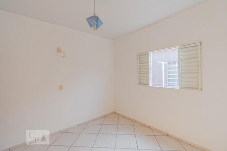Casa para alugar com 130m², 4 quartos e 3 vagas Casa para alugar com 130m², 4 quartos e 3 vagasQuarto 2