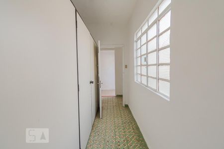 Casa para alugar com 130m², 4 quartos e 3 vagas Casa para alugar com 130m², 4 quartos e 3 vagasCorredor