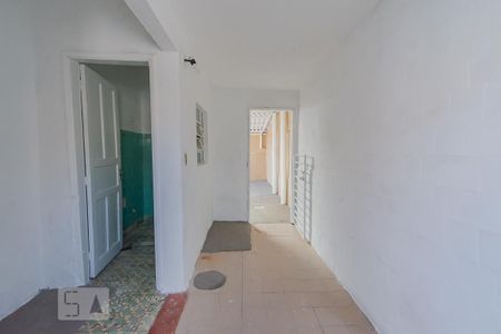 Casa para alugar com 130m², 4 quartos e 3 vagas Casa para alugar com 130m², 4 quartos e 3 vagasCorredor