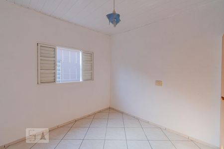 Casa para alugar com 130m², 4 quartos e 3 vagas Casa para alugar com 130m², 4 quartos e 3 vagasQuarto 2