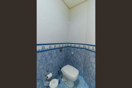 Lavabo de casa à venda com 3 quartos, 320m² em Vila Talarico, São Paulo