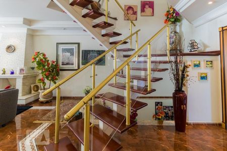 Escada de casa à venda com 3 quartos, 320m² em Vila Talarico, São Paulo