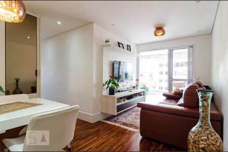 Sala de apartamento à venda com 3 quartos, 72m² em São Judas, São Paulo