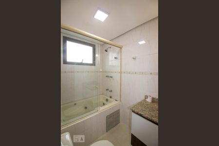 Apartamento à venda com 95m², 3 quartos e 1 vagaBanheiro da Suíte