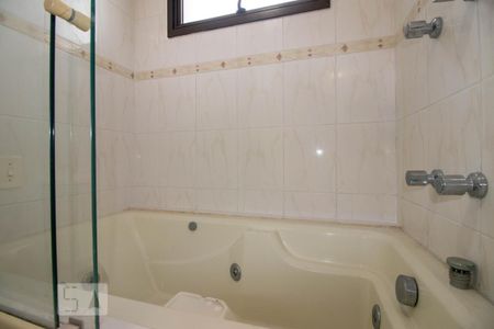 Apartamento à venda com 95m², 3 quartos e 1 vagaBanheiro da Suíte