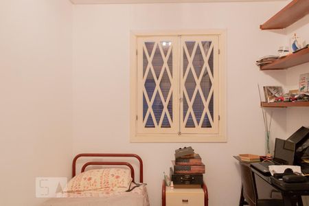 Casa para alugar com 230m², 3 quartos e 2 vagasQuarto 3