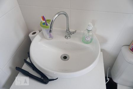 Apartamento para alugar com 41m², 2 quartos e sem vagaBanheiro 