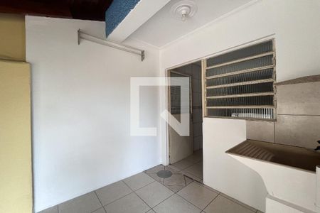 Apartamento para alugar com 208m², 4 quartos e 1 vagaÁrea de Serviço