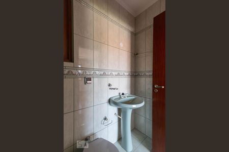 Apartamento para alugar com 208m², 4 quartos e 1 vaga Apartamento para alugar com 208m², 4 quartos e 1 vagaBanheiro da Suíte