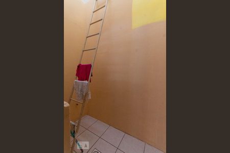 Apartamento para alugar com 208m², 4 quartos e 1 vaga Apartamento para alugar com 208m², 4 quartos e 1 vagaHall de Acesso a Caixa D'Agua