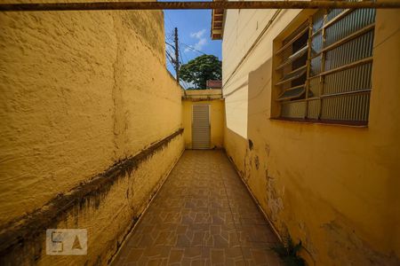 Casa para alugar com 106m², 4 quartos e 2 vagasQuintal