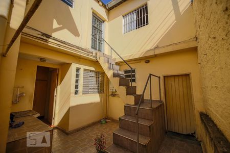 Casa para alugar com 106m², 4 quartos e 2 vagasQuintal