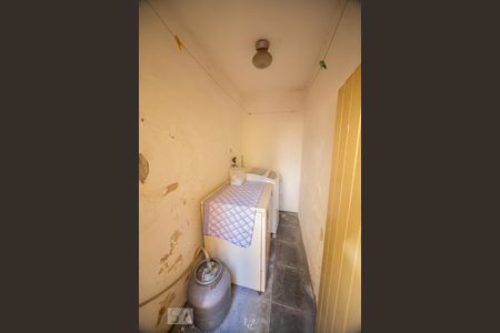 Casa para alugar com 106m², 4 quartos e 2 vagasQuintal